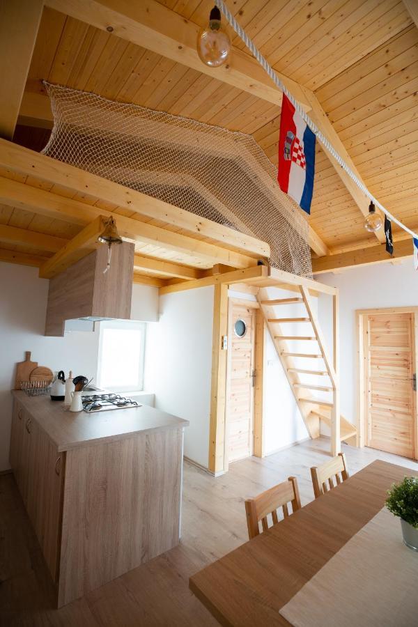 Appartement Kuca Nerezinka à Nerezine Extérieur photo