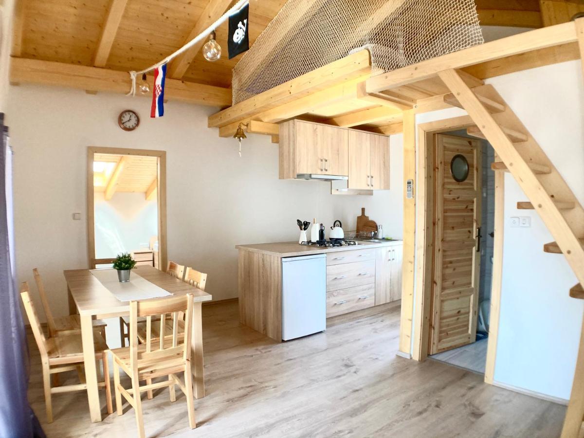 Appartement Kuca Nerezinka à Nerezine Extérieur photo
