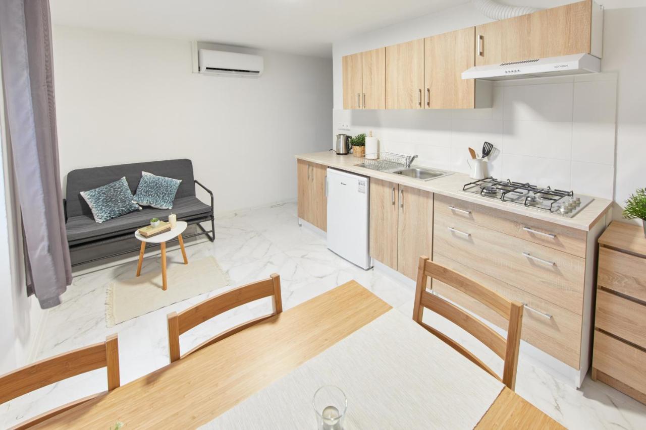 Appartement Kuca Nerezinka à Nerezine Extérieur photo