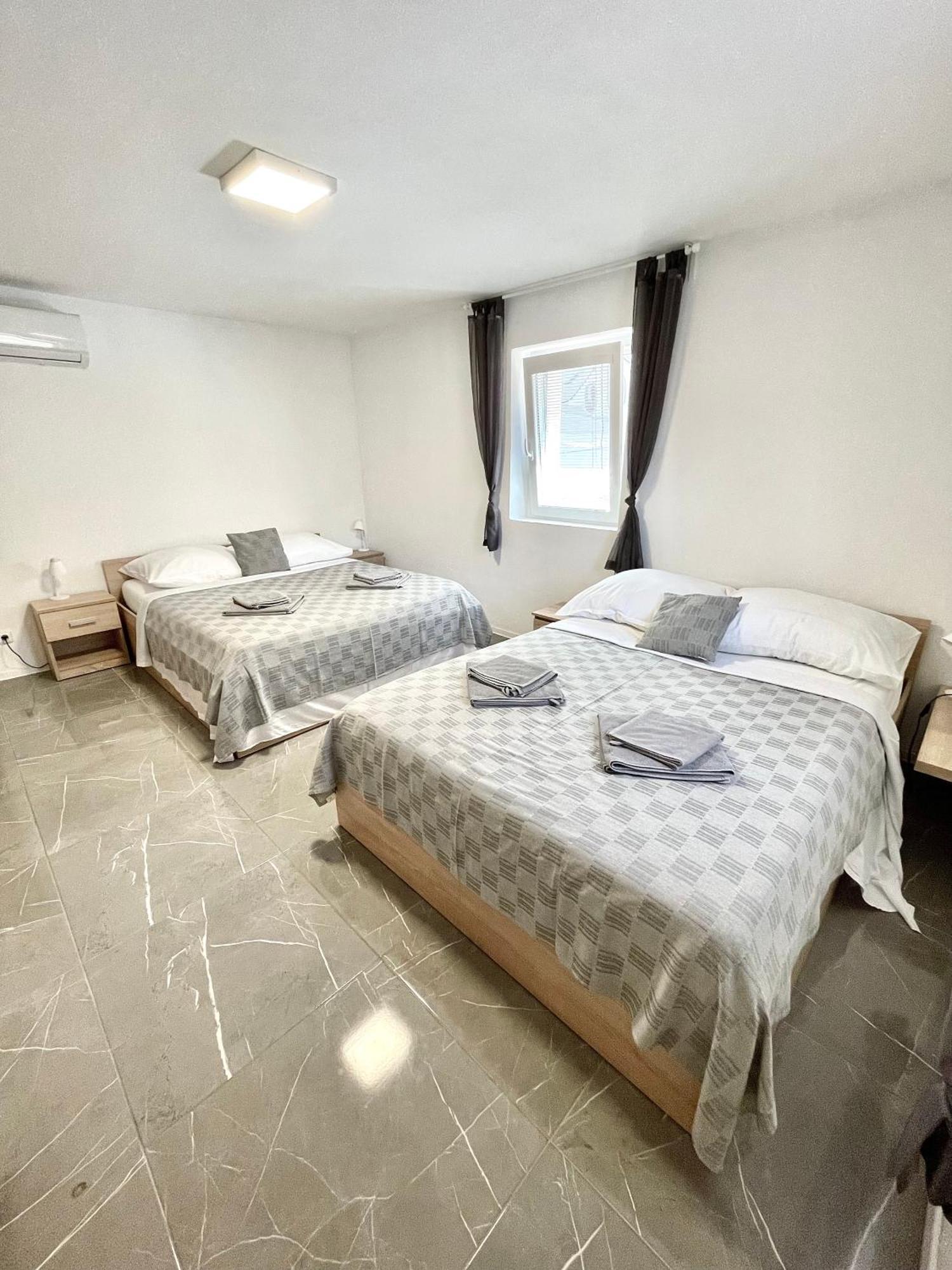 Appartement Kuca Nerezinka à Nerezine Extérieur photo