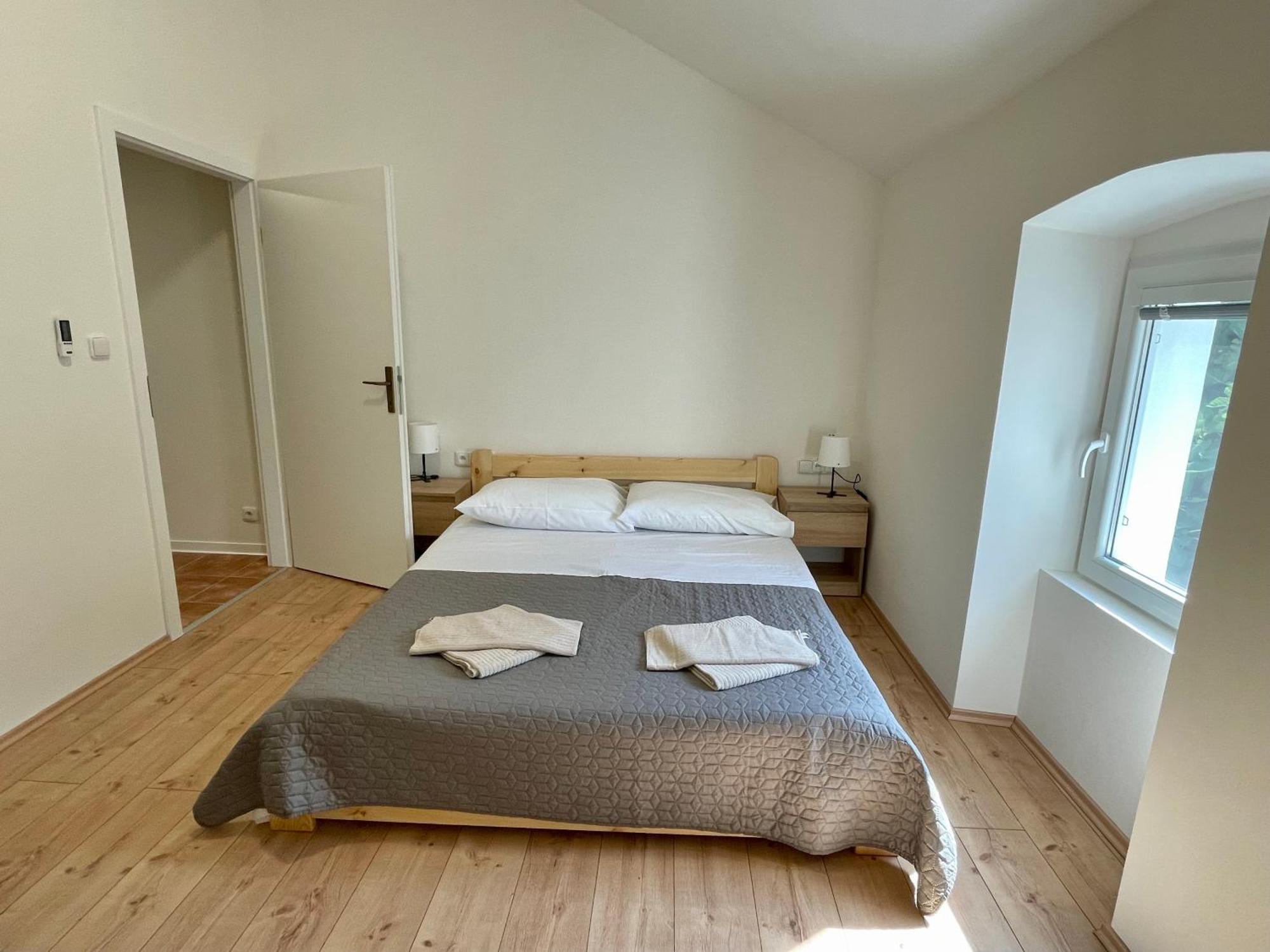 Appartement Kuca Nerezinka à Nerezine Extérieur photo