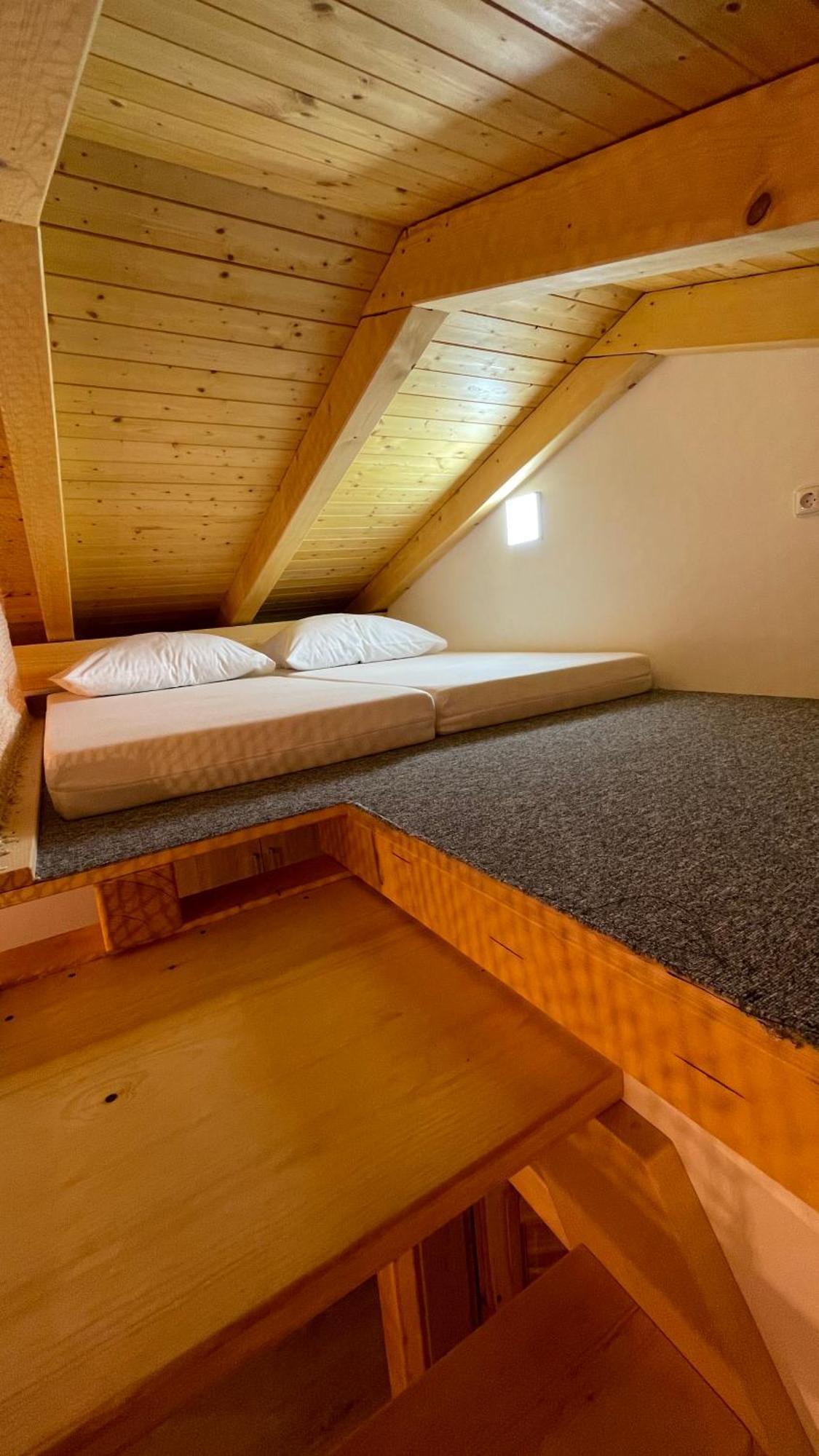 Appartement Kuca Nerezinka à Nerezine Extérieur photo